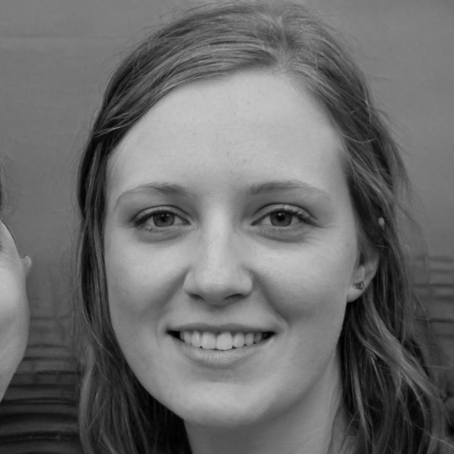 Sarah Kowalski, Financial Analyst